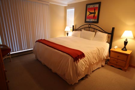 Queen Bed
