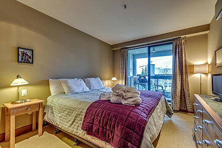 Second Bedroom with King