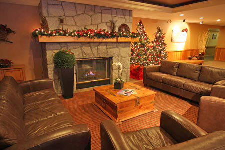 Lobby of Greystone Lodge