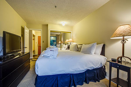 Second Bedroom - King Split