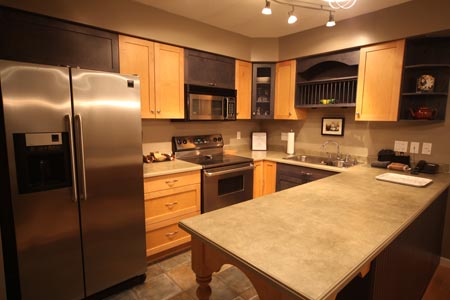 Full Kitchen