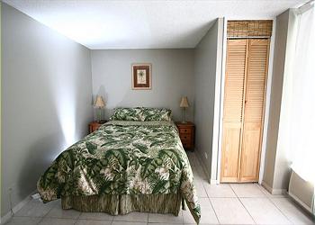 Tradewinds Plaza 306 - 8