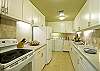 Honolulu Condominium rental - Interior Photo - Kitchen