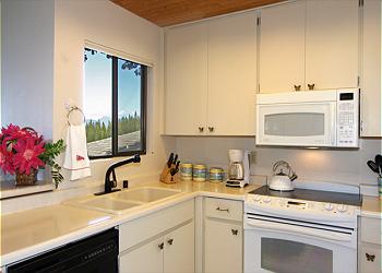 Kapalua Villa rental - Interior Photo - upgraded kitchen