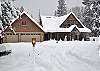 4BR + Studio Apt / 4BA, Enjoy your own private Pool on 3 Acres!