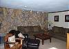 2 Bedroom Overlooking The Shores Of Lake Dillon. Clubhouse Access. In Town