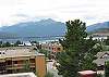 1 Bedroom Luxury Unit With Mountain Veiws, Common Hot Tub And Garage. Elevato