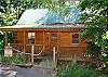 BLACK BEAR RETREAT 211 BEAUTIFUL 2 LEVEL LOG CABIN WITH 3 DECKS