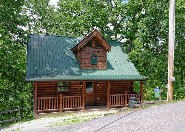 ... #1833 | 1 Bedroom Cabins | Pigeon Forge Cabins | Gatlinburg Cabins