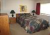 Downstairs bedroom - Queen