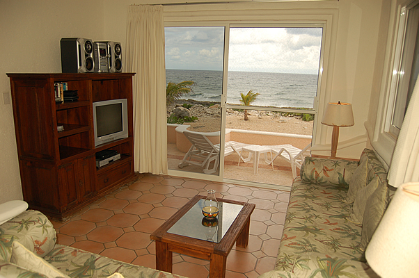 Sitting Area (2)-Thumbnail
