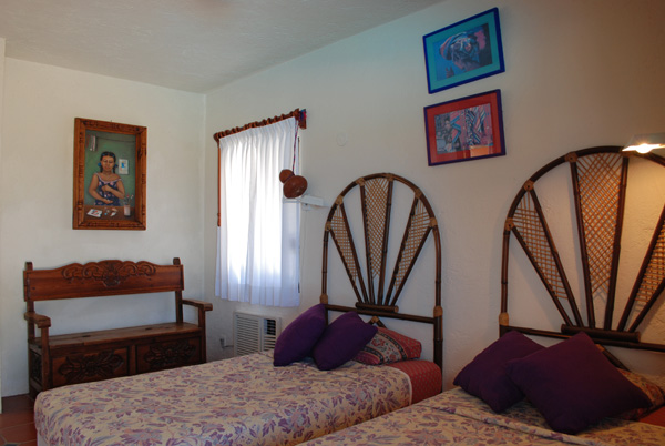 Guest Bedroom-Thumbnail
