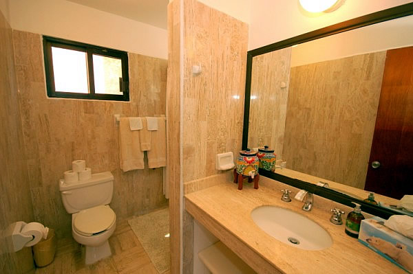Casa Rosa, Master Bathroom-Thumbnail