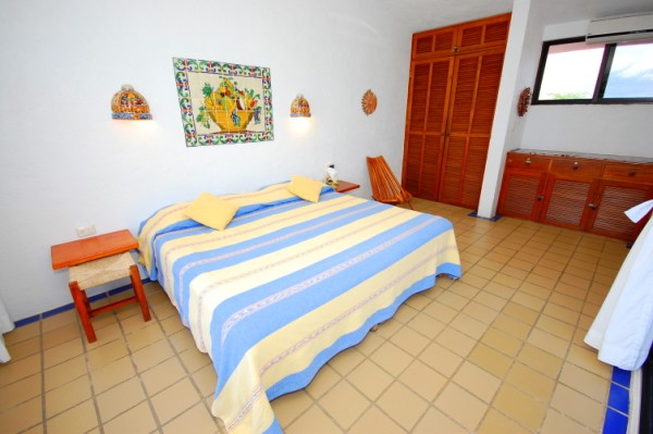 Master Bedroom with plenty of closet space. Yool Caanal 5 Akumal-Thumbnail