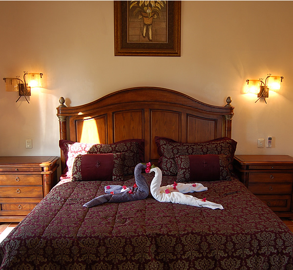 Upper Guest Bedroom-Thumbnail