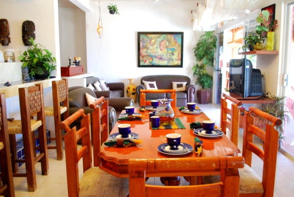 Dining Area-Thumbnail
