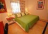 Casa de las Conchas upper guest suite-Thumbnail