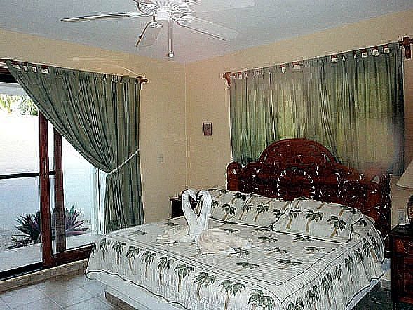 Guest Bedroom-Thumbnail