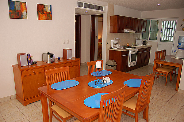 Tan Ik Beachfront Condos, Half Moon Bay, Akumal.-Thumbnail