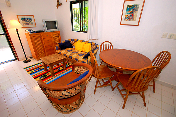 Casita Debita (Interior View 2)-Thumbnail