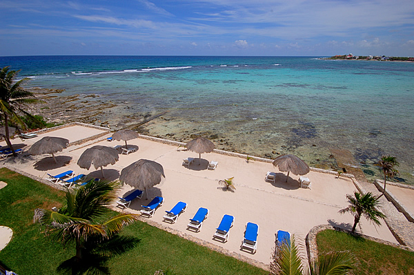 La Sirena Beach Area-Thumbnail