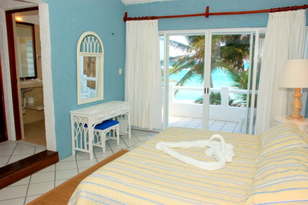 Upper master bedroom-Thumbnail