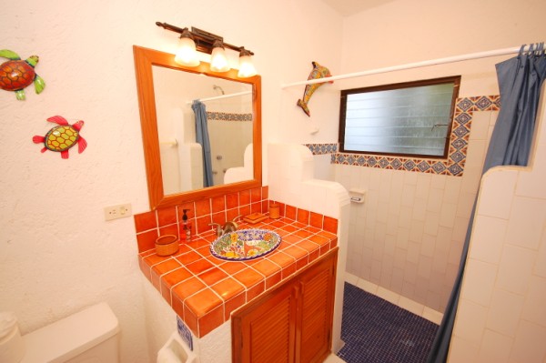 Third bedroom ensuite bathroom with shower.-Thumbnail