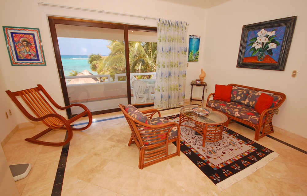 Casa de las Conchas, master bedroom-Thumbnail