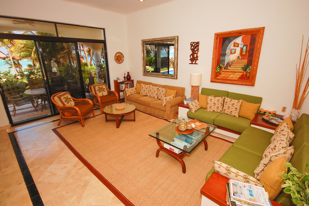 Casa de las Conchas large living area, South Akumal.-Thumbnail