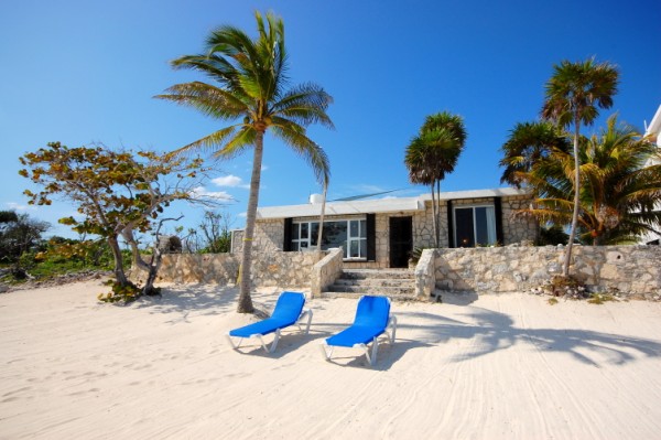 Casa Maya, Akumal.  Beachfront bungalow.-Original