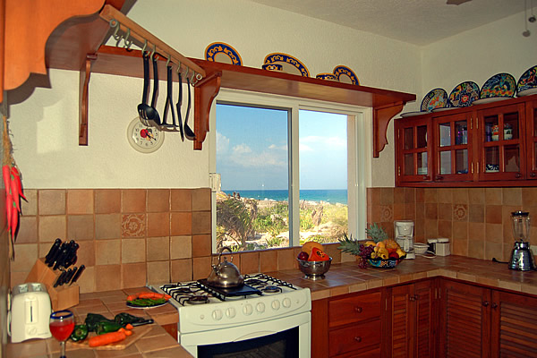 Full Kitchen-Thumbnail