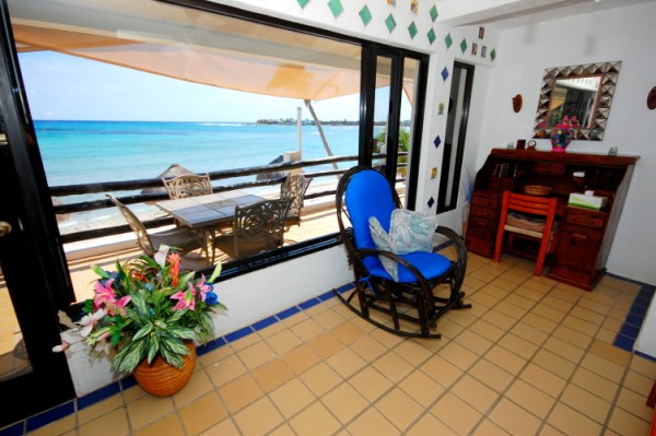Writing desk plus fabulous views from the living area-Thumbnail