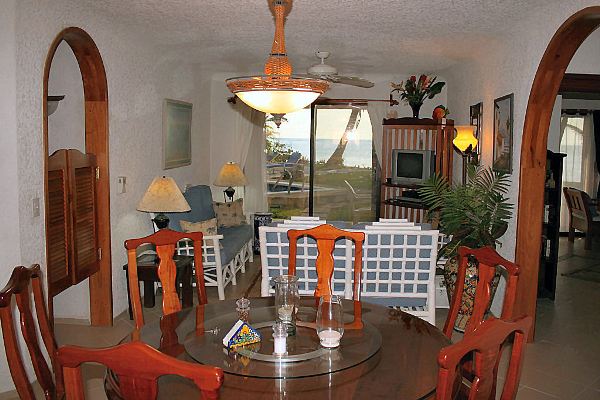 Dining area-Thumbnail
