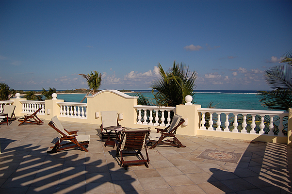 Sundeck (2)-Thumbnail