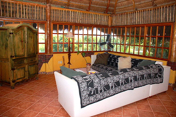Living area-Thumbnail