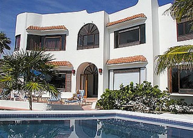 Quinta Del Mar pool and exterior, Yalku Lagoon, Akumal, Mexico-Thumbnail