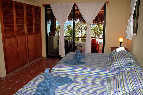 Upper Guest Bedroom-Thumbnail