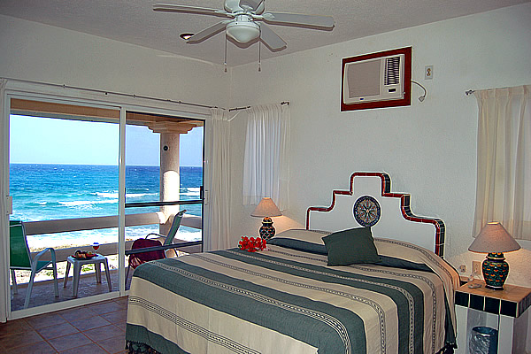 Upper Guest Bedroom-Thumbnail