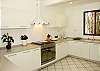 Newly refurbished full kitchen-Thumbnail