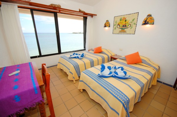 Guest Bedroom. Yool Caanal 5, Akumal-Thumbnail