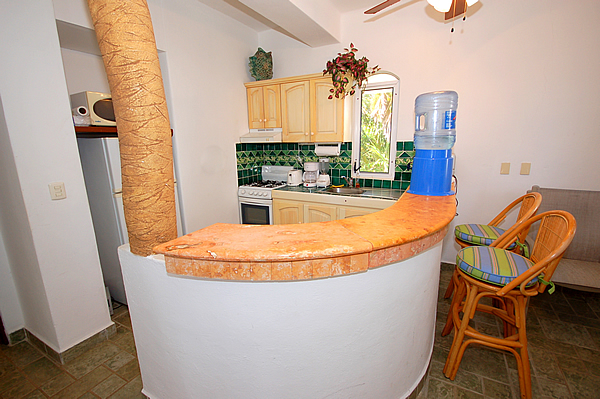Pearl Moon, Kitchen Area-Thumbnail