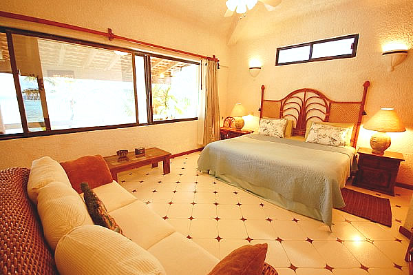 Master Bedroom (2)-Thumbnail