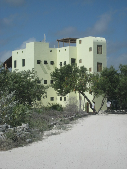Villa Luminosa Exterior-Thumbnail