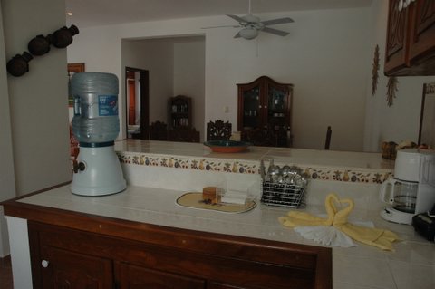 kitchen bar-Thumbnail