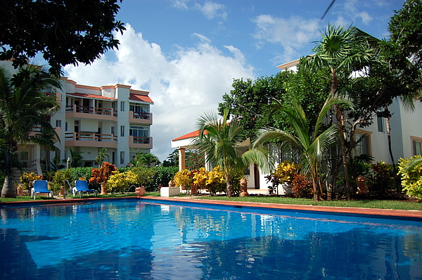 La Sirena Condominiums-Thumbnail