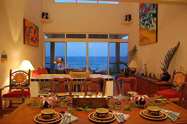 Dining Area-Thumbnail
