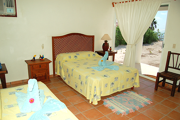 Main level guest bedroom.-Thumbnail