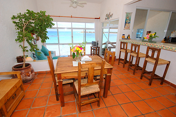 Dining area and view.-Thumbnail