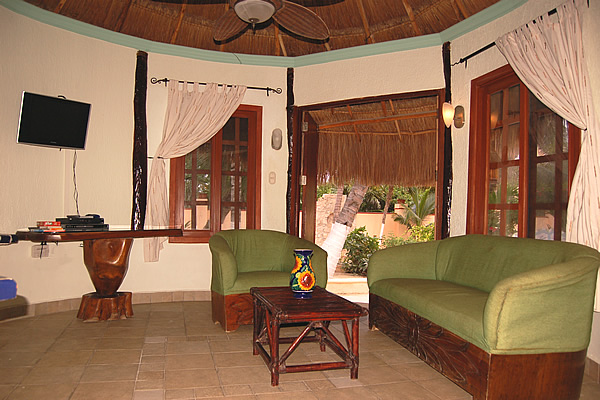 Casita sitting area-Thumbnail
