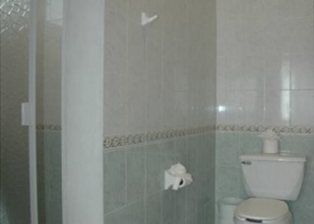 Guest bathroom-Thumbnail